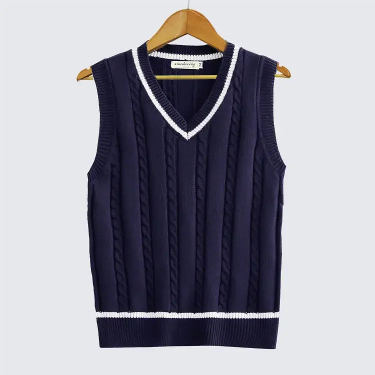 Damen Ärmellose Strickweste mit Kabelmuster | Livia