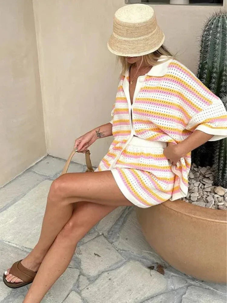 Damen Sommeroutfit mit Top und Shorts | Liora