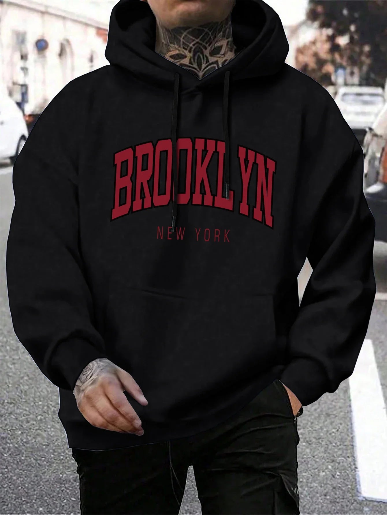 Brooklyn Hoodie – Unisex Kapuzenpullover im College-Stil