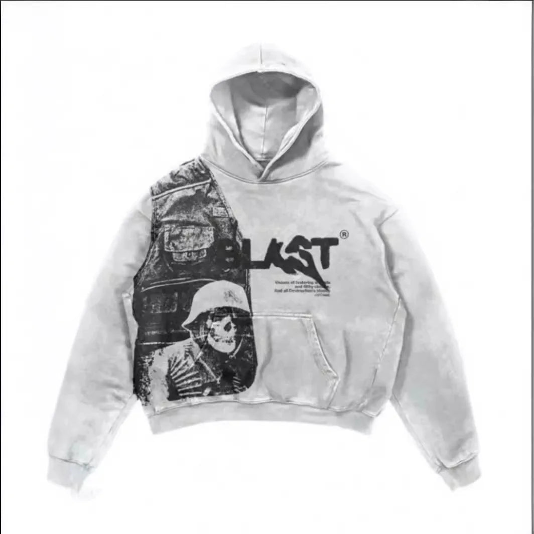 Collage Print Hoodie – Unisex Kapuzenpullover im Urban Streetstyle