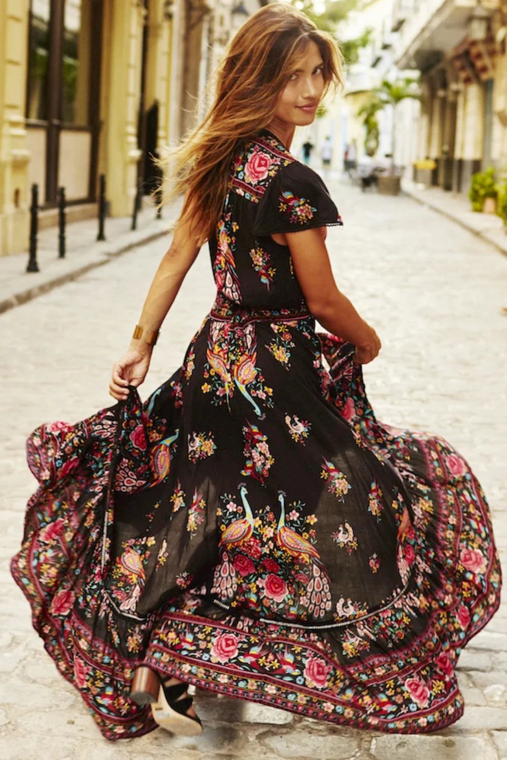 Damen Boho Blumenkleid mit V-Ausschnitt | Yelina
