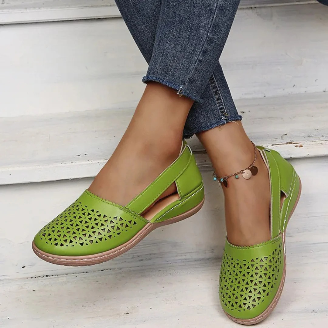 Damen Freizeitschuhe mit Perforation | Lynelle