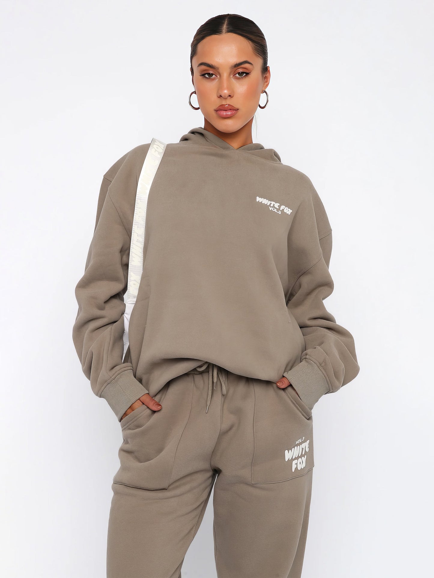 Luxe Loungewear Set – White Fox Edition für Damen | Zweiteilig & Bequem
