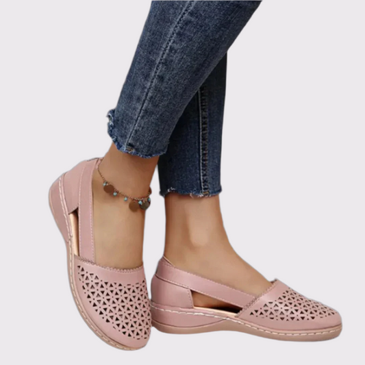 Damen Freizeitschuhe mit Perforation | Lynelle
